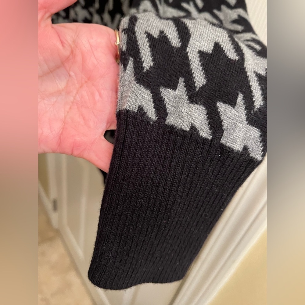CYNTHIA ROWLEY~CARDIGAN/TOPPER~LG - Picture 11 of 11